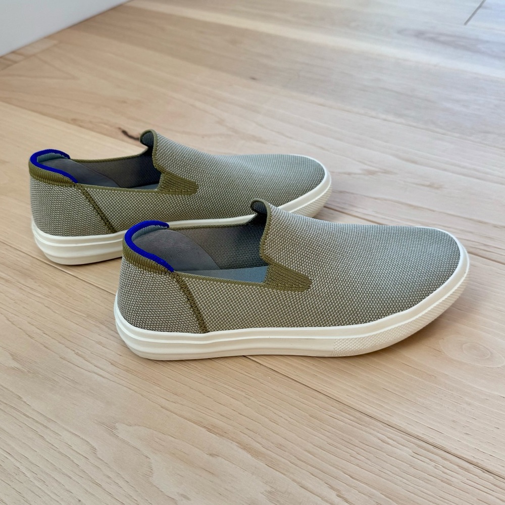 Rothy’s Slip on sneaker, size 8.